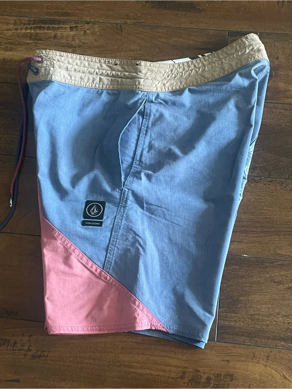 Volcom Slingers Men’s Two-Tone Blue & Red Boardshorts